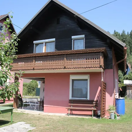 In Nahe Skigebiet Petzen * Эберндорф